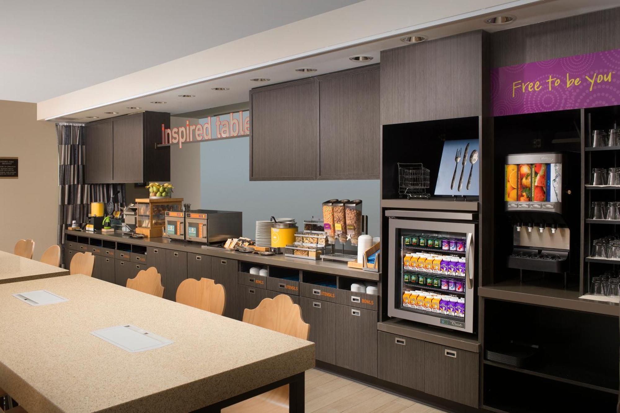 Home2 Suites By Hilton Denver International Airport Екстериор снимка
