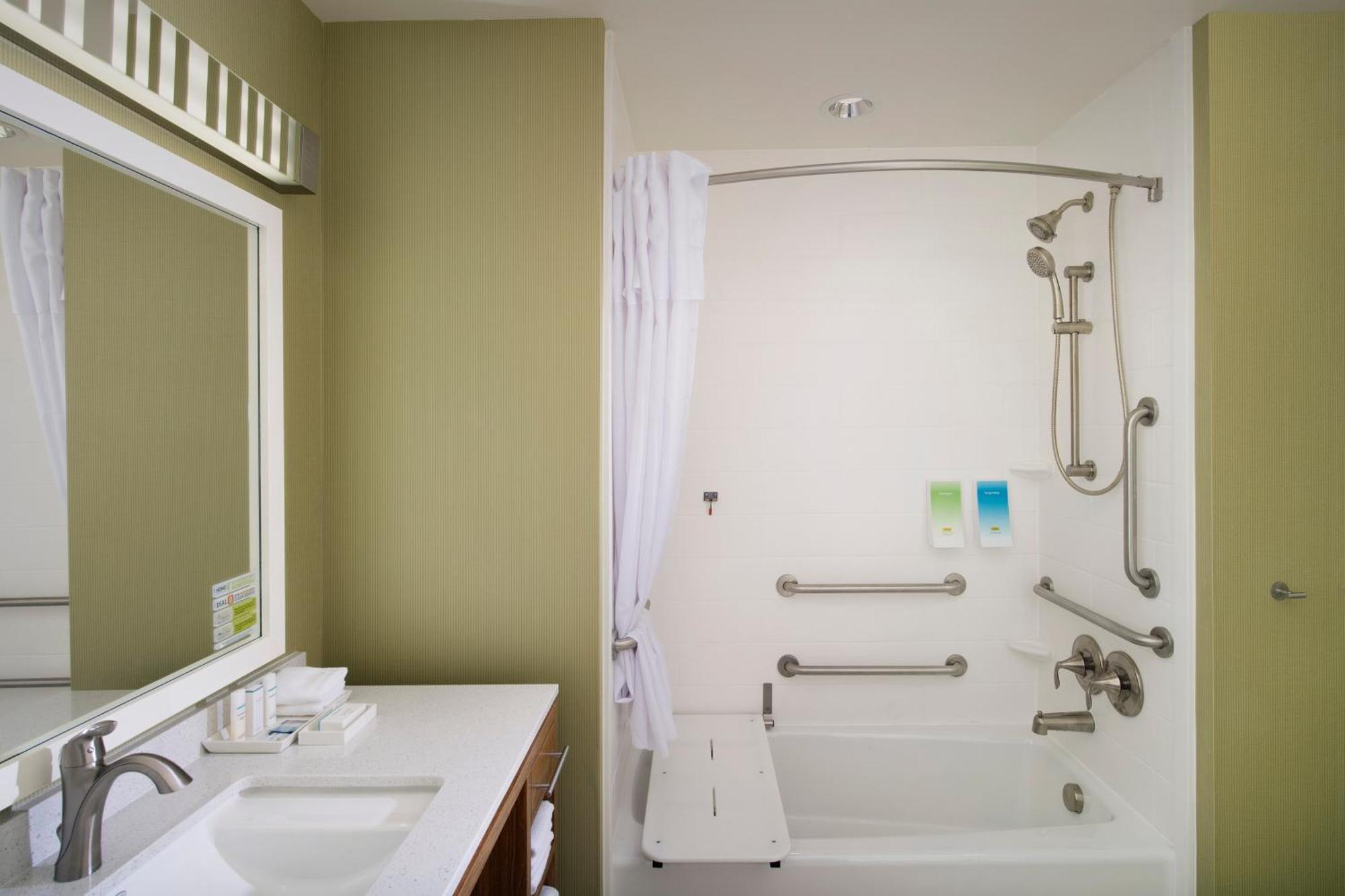 Home2 Suites By Hilton Denver International Airport Екстериор снимка